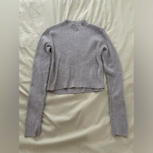 Brandy Melville (small) Gray Mock-neck Ribbed Cropped Sweater